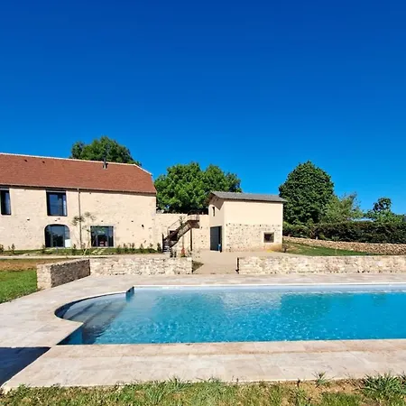 Grange La Roca Masia * Assier