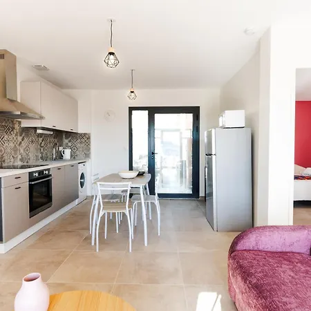 Grange La Roca Masia 度假居 *